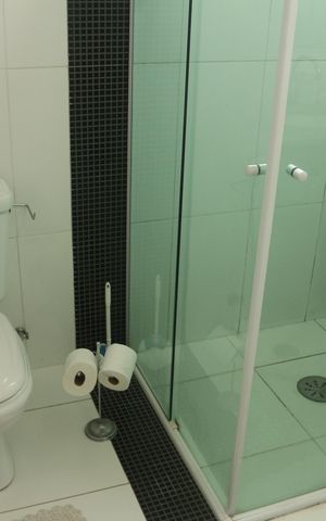 Casa à venda com 200m², 4 quartos e 4 vagasBanheiro