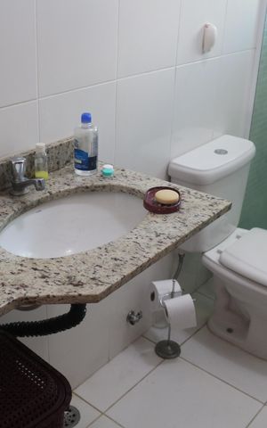 Casa à venda com 200m², 4 quartos e 4 vagasBanheiro da Suíte