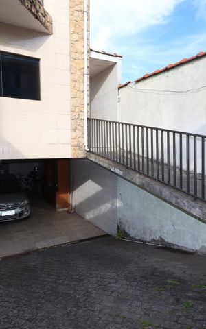 Casa para alugar com 203m², 3 quartos e 4 vagasGaragem