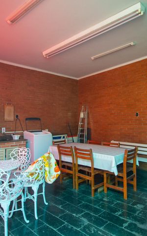 Casa para alugar com 380m², 3 quartos e 6 vagas Casa para alugar com 380m², 3 quartos e 6 vagasÁrea gourmet