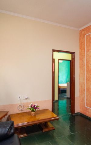 Casa para alugar com 380m², 3 quartos e 6 vagas Casa para alugar com 380m², 3 quartos e 6 vagasSala 1