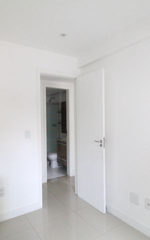 Apartamento à venda com 98m², 3 quartos e 2 vagasQuarto