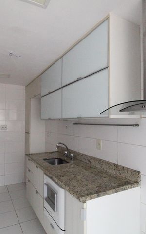Apartamento à venda com 98m², 3 quartos e 2 vagasCozinha