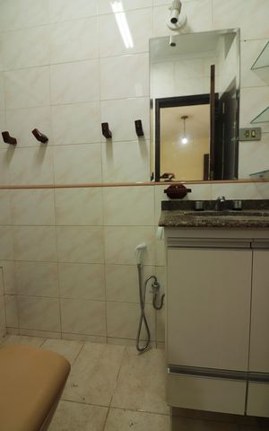 Casa à venda com 156m², 3 quartos e 2 vagasQuarto 3 - Suíte Banheiro 