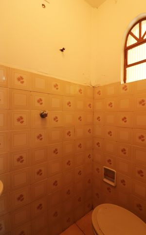 Casa à venda com 156m², 3 quartos e 2 vagasBanheiro de serviço