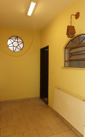 Casa à venda com 156m², 3 quartos e 2 vagasCorredor 