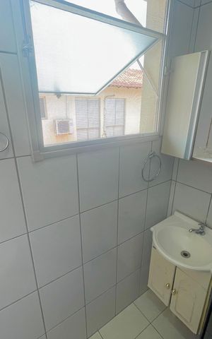 Casa à venda com 70m², 2 quartos e 1 vaga Casa à venda com 70m², 2 quartos e 1 vagaBanheiro 2