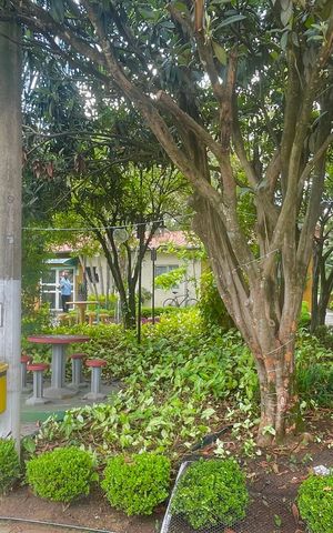 Casa à venda com 70m², 2 quartos e 1 vaga Casa à venda com 70m², 2 quartos e 1 vagaÁrea comum
