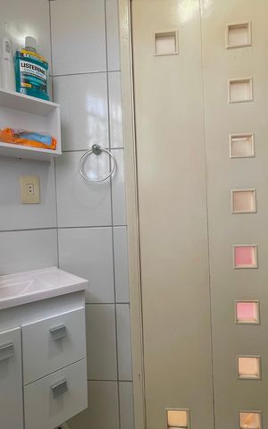 Casa à venda com 70m², 2 quartos e 1 vaga Casa à venda com 70m², 2 quartos e 1 vagaBanheiro 1