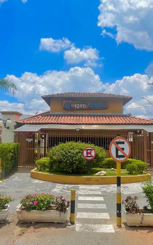 Casa à venda com 70m², 2 quartos e 1 vaga Casa à venda com 70m², 2 quartos e 1 vagaFachada do imovel