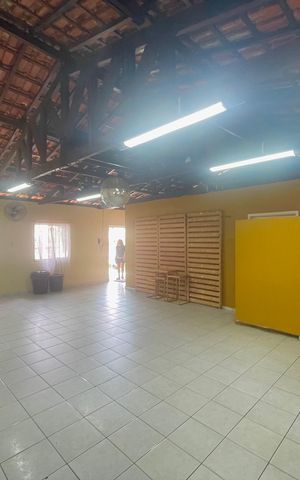 Casa à venda com 70m², 2 quartos e 1 vaga Casa à venda com 70m², 2 quartos e 1 vagaSalão de Festas