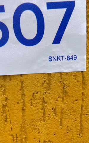 Casa à venda com 70m², 2 quartos e 1 vaga Casa à venda com 70m², 2 quartos e 1 vagaCódigo da placa SNKT-849