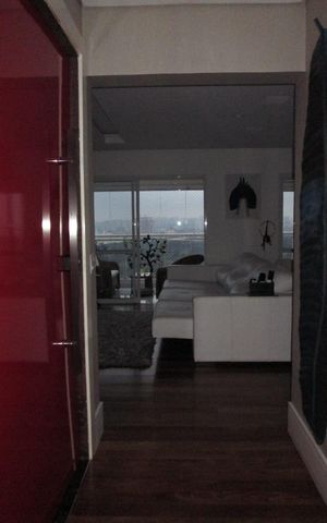 Apartamento para alugar com 266m², 4 quartos e 4 vagas