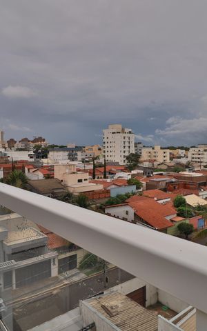 Apartamento para alugar com 189m², 2 quartos e 2 vagasBanheiro do Quarto 2 - Sacada