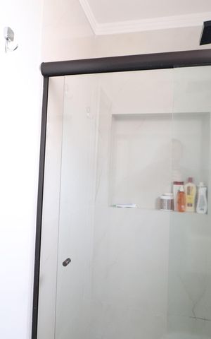 Apartamento para alugar com 189m², 2 quartos e 2 vagasBanheiro do Quarto 1