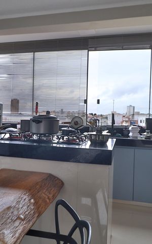 Apartamento para alugar com 189m², 2 quartos e 2 vagasCozinha