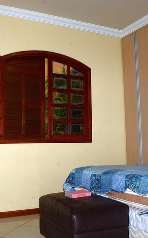 Casa à venda com 167m², 3 quartos e 3 vagasQuarto Suíte