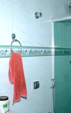 Casa à venda com 167m², 3 quartos e 3 vagasBanheiro Corredor