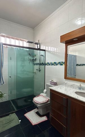Apartamento para alugar com 450m², 3 quartos e 6 vagas Apartamento para alugar com 450m², 3 quartos e 6 vagasBanheiro
