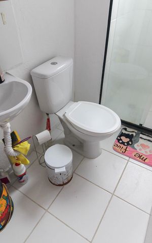 Apartamento para alugar com 44m², 2 quartos e sem vaga Apartamento para alugar com 44m², 2 quartos e sem vagaBanheiro