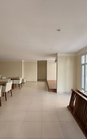 Apartamento à venda com 185m², 4 quartos e 3 vagas Apartamento à venda com 185m², 4 quartos e 3 vagasSalão de Festas Infantil