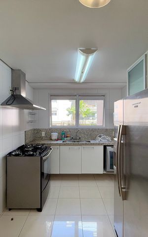 Apartamento à venda com 185m², 4 quartos e 3 vagas Apartamento à venda com 185m², 4 quartos e 3 vagasCozinha