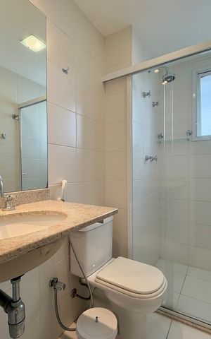 Apartamento à venda com 185m², 4 quartos e 3 vagas Apartamento à venda com 185m², 4 quartos e 3 vagasBanheiro Suíte 2