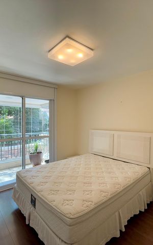 Apartamento à venda com 185m², 4 quartos e 3 vagas Apartamento à venda com 185m², 4 quartos e 3 vagasQuarto 4