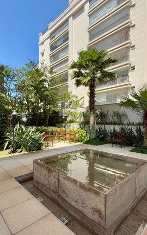 Apartamento à venda com 185m², 4 quartos e 3 vagas Apartamento à venda com 185m², 4 quartos e 3 vagasÁrea comum