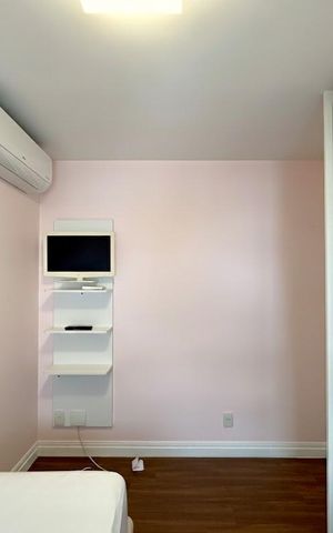 Apartamento à venda com 185m², 4 quartos e 3 vagas Apartamento à venda com 185m², 4 quartos e 3 vagasSuíte 2