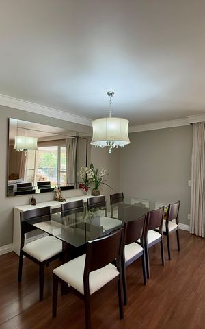 Apartamento à venda com 185m², 4 quartos e 3 vagas Apartamento à venda com 185m², 4 quartos e 3 vagasSala