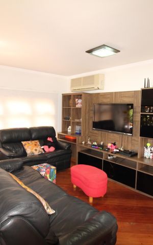 Casa à venda com 388m², 6 quartos e 6 vagasSala 3