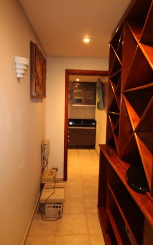 Casa à venda com 388m², 6 quartos e 6 vagasCozinha