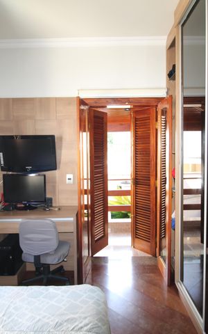 Casa à venda com 388m², 6 quartos e 6 vagasQuarto 3