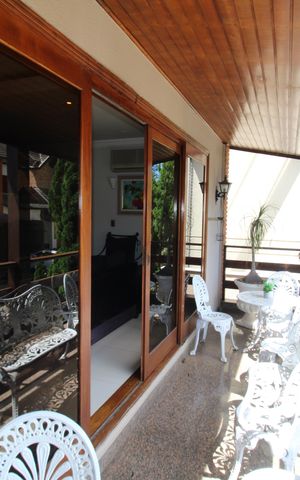 Casa à venda com 388m², 6 quartos e 6 vagasSala 3 - Varanda