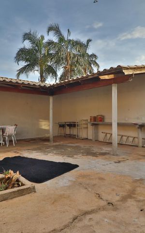 Casa para alugar com 150m², 3 quartos e 6 vagasVaranda - Quintal