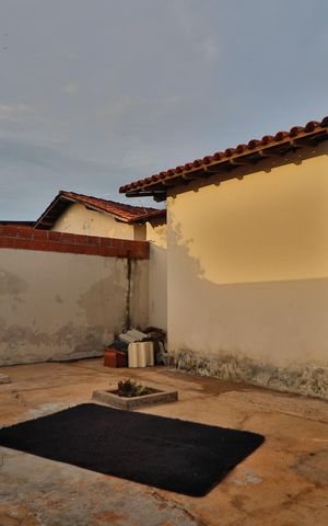 Casa para alugar com 150m², 3 quartos e 6 vagasVaranda - Quintal