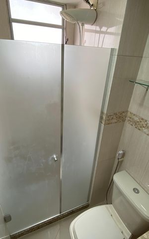 Apartamento à venda com 48m², 2 quartos e 1 vaga Apartamento à venda com 48m², 2 quartos e 1 vagaBanheiro