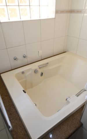 Casa à venda com 280m², 3 quartos e 4 vagasBanheiro Suíte 3