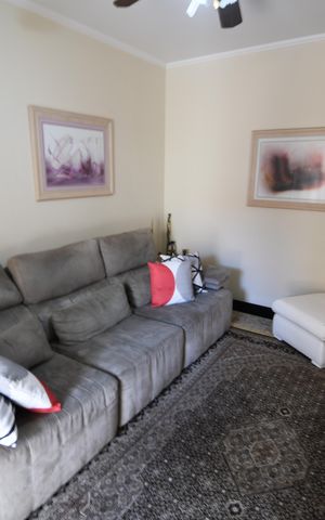Casa à venda com 280m², 3 quartos e 4 vagasSala de TV
