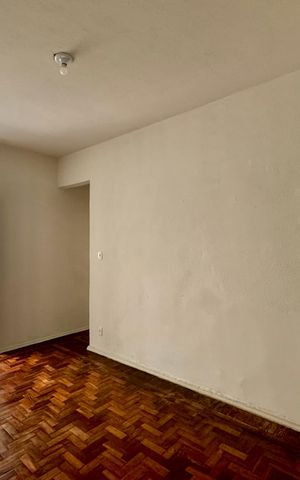 Apartamento à venda com 60m², 2 quartos e sem vaga Apartamento à venda com 60m², 2 quartos e sem vagaSala