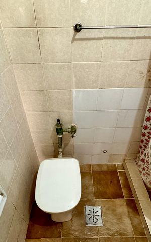 Apartamento à venda com 60m², 2 quartos e sem vaga Apartamento à venda com 60m², 2 quartos e sem vagaBanheiro Social