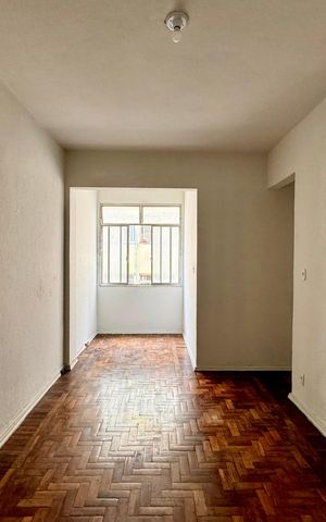 Apartamento à venda com 60m², 2 quartos e sem vaga Apartamento à venda com 60m², 2 quartos e sem vagaSala