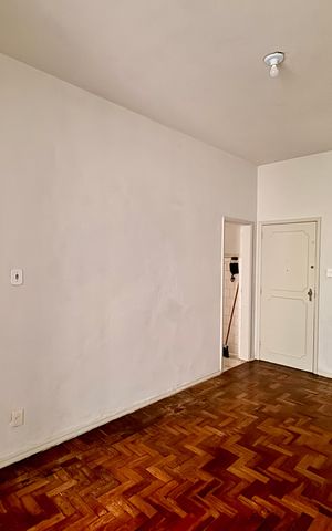 Apartamento à venda com 60m², 2 quartos e sem vaga Apartamento à venda com 60m², 2 quartos e sem vagaSala