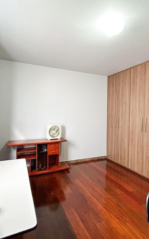 Casa à venda com 181m², 3 quartos e 4 vagas