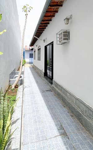 Casa à venda com 181m², 3 quartos e 4 vagas