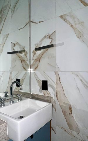Studio à venda com 25m², 1 quarto e sem vaga Studio à venda com 25m², 1 quarto e sem vagaBanheiro
