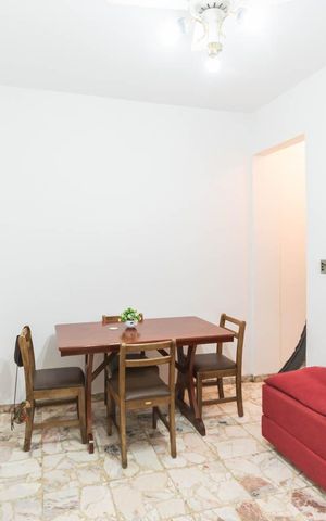 Apartamento à venda com 60m², 2 quartos e 1 vagaSala