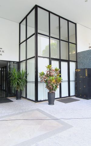 Apartamento para alugar com 45m², 1 quarto e 1 vagaFachada e Portaria