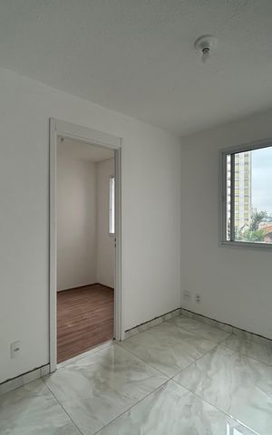 Apartamento à venda com 34m², 2 quartos e sem vaga Apartamento à venda com 34m², 2 quartos e sem vagaSala